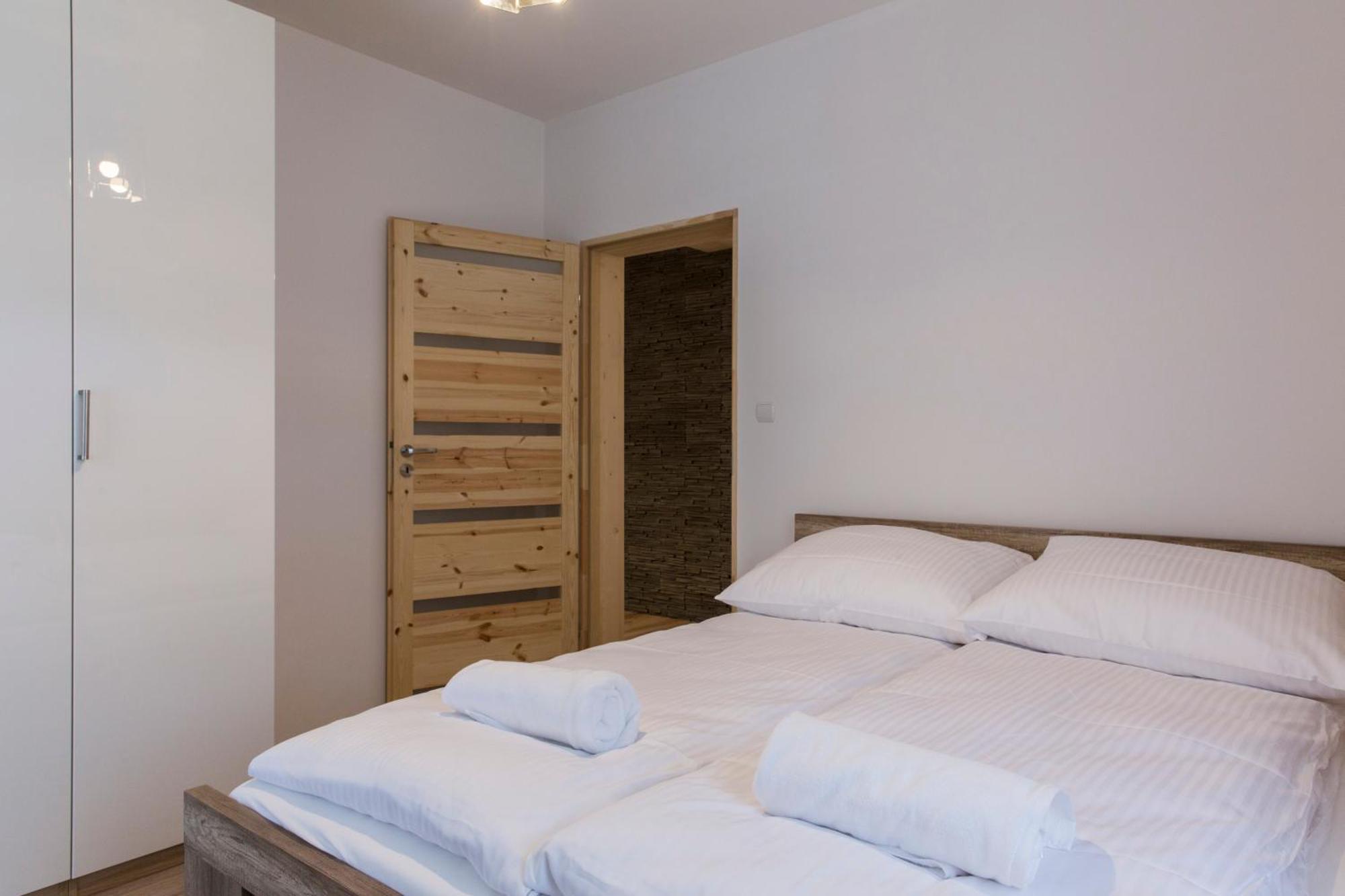 Udanypobyt Apartamenty Sloneczne Kościelisko Esterno foto